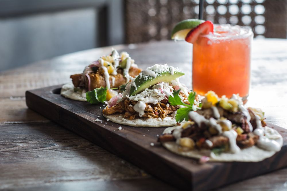 Salt & Lime 123 Photos & 234 Reviews Mexican 628 Lincoln Ave