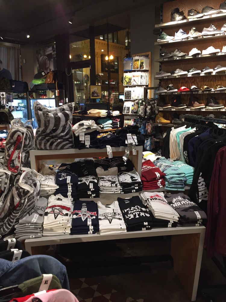 Zumiez Sports Wear 2 S State St, The Loop, Chicago, IL Phone