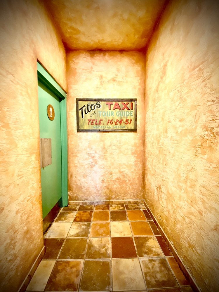 Tamolly's Mexican Restaurant