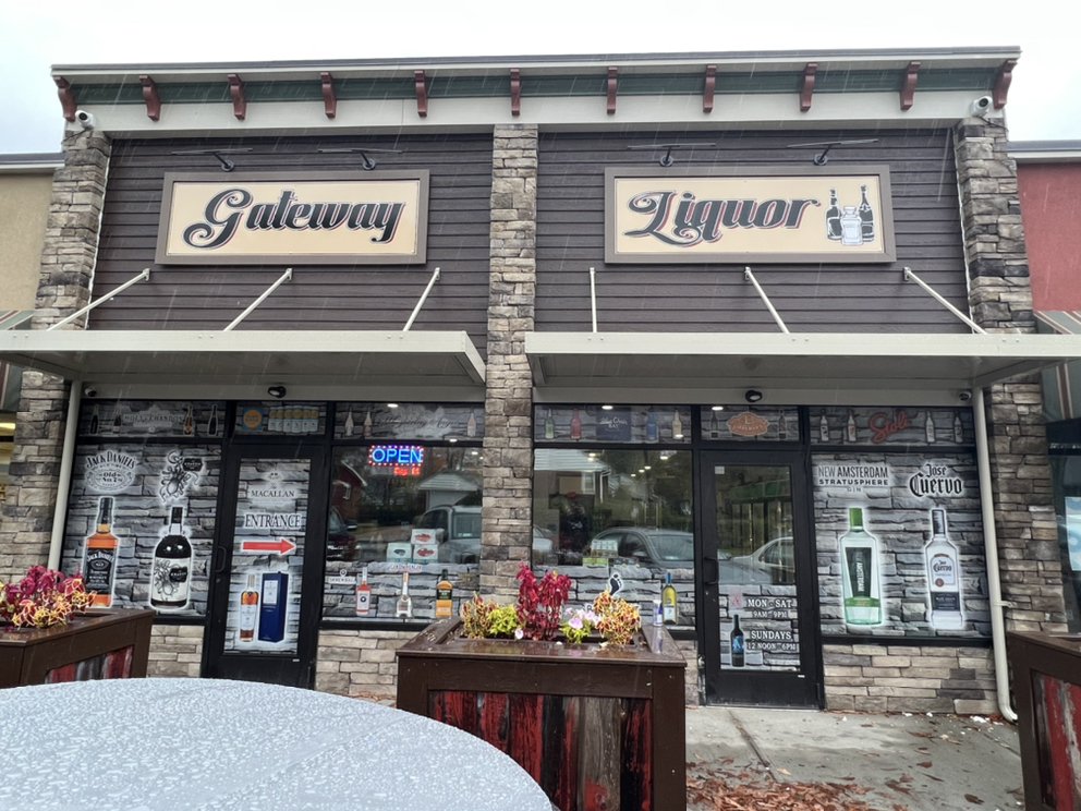 Gateway Liquor