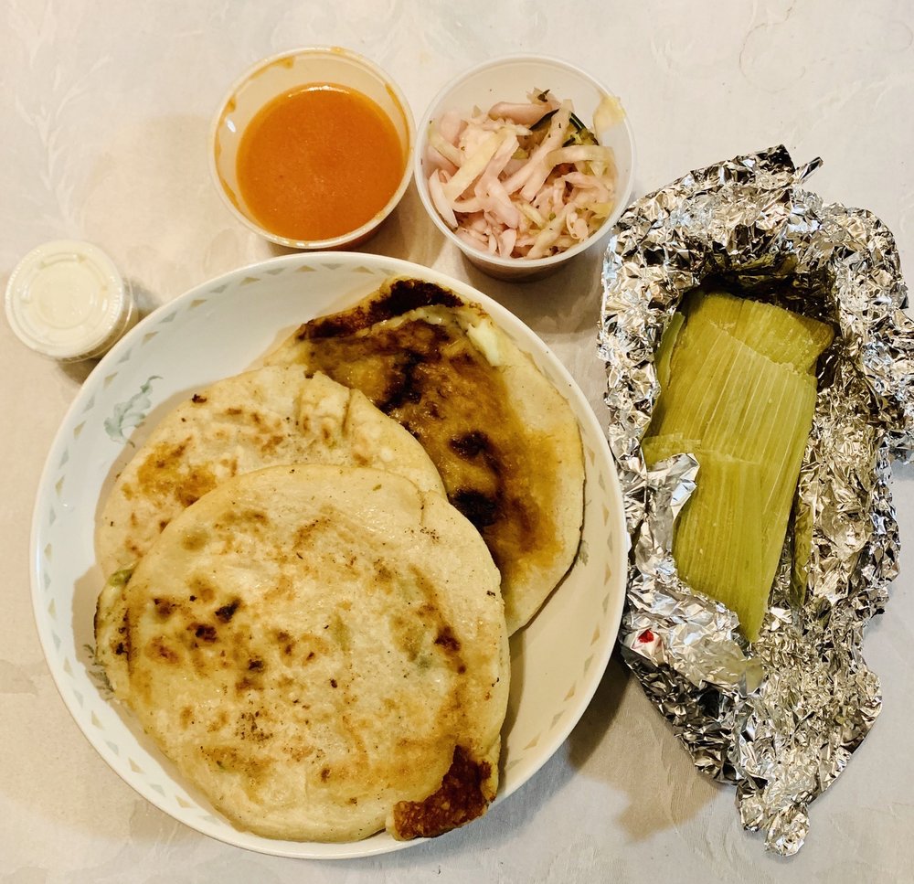 Ricas Pupusas & Mas