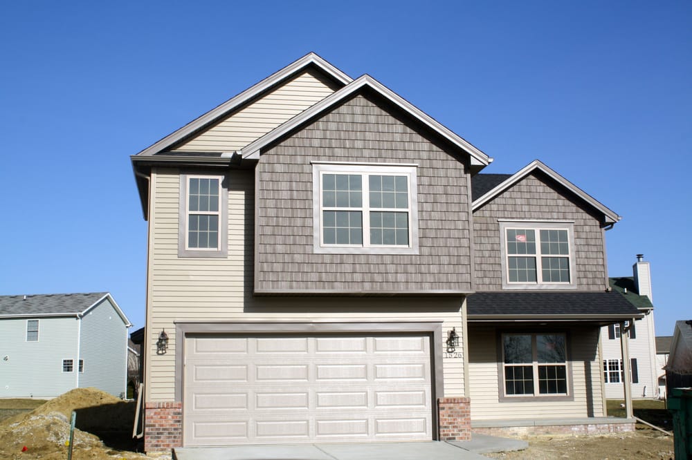 Carlson Exteriors Roofing 3004 Gill St, Bloomington