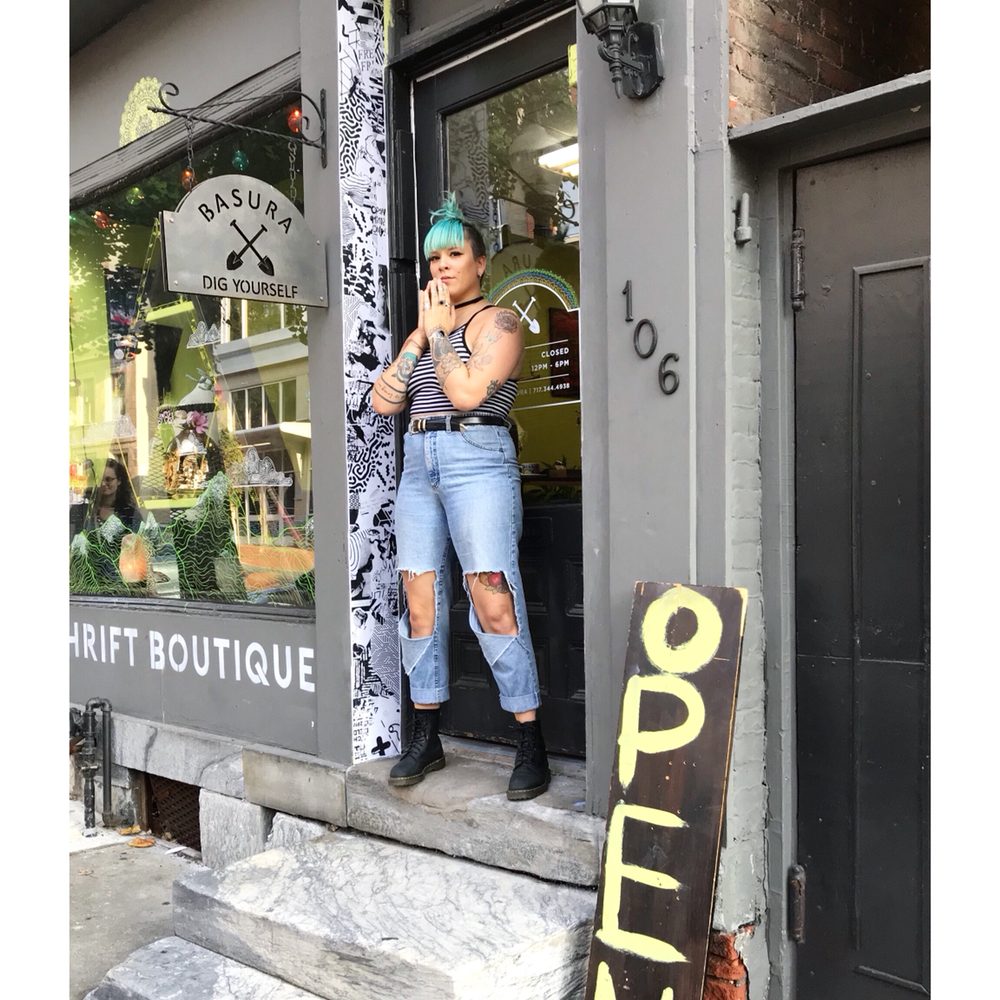 Basura thrift boutique