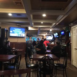 Tracks Bar Restaurant 11 Photos 21 Reviews Irish 920 Hope Photo Of Tracks Bar Restaurant Stamford Ct United States