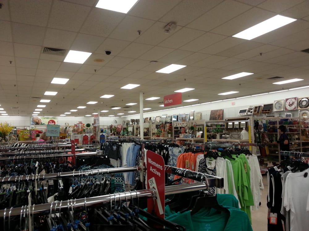Beall’s Outlet Clearance Center 563 Department Stores 3280 Tamiami
