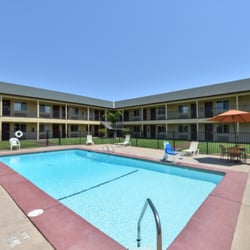 Lexington Inn Suites 81 Photos 29 Reviews Hotels 4228 S Photo Of Lexington Inn Suites Yuba City Ca United States Pool
