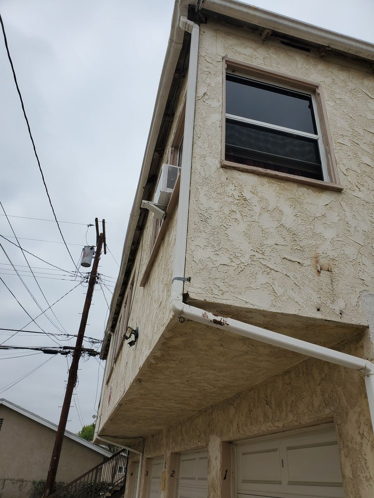 image of business AC in LA Window AC Installation