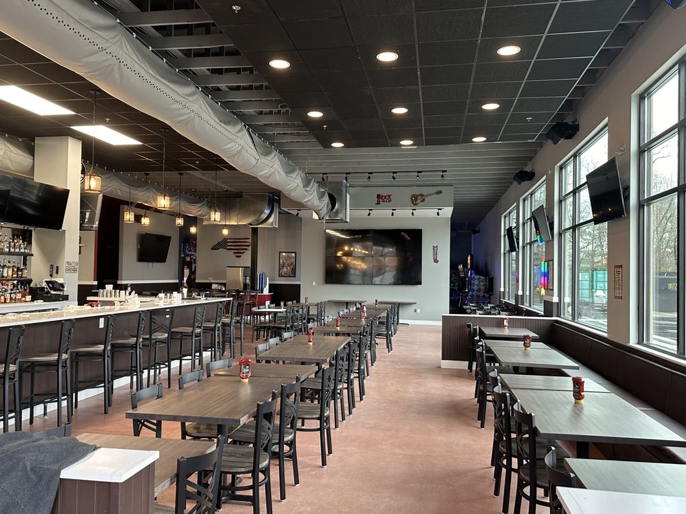 Mulligans Arcade & Tavern