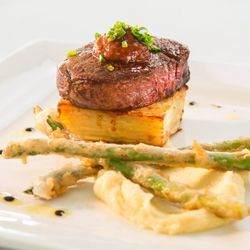 Boathouse Restaurant 99 Photos 134 Reviews French 14039 Photo Of Boathouse Restaurant Traverse City Mi United States Wagyu Filet With