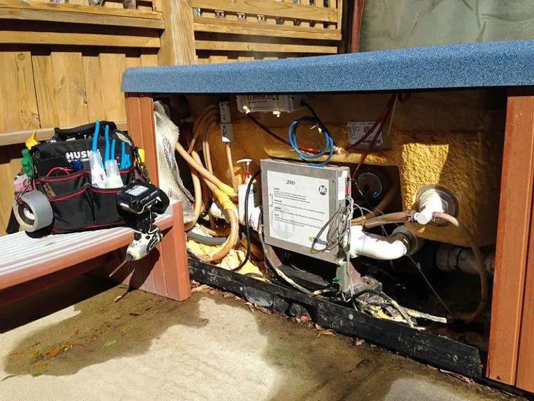 Aquarius Pools & Spas