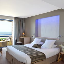 Hotel De La Plage 12 Photos Hotels 38 Bd De Locean