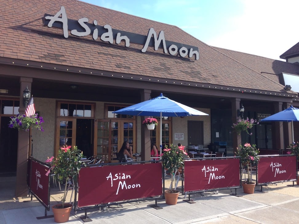 Asian moon restaurant massapequa
