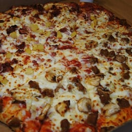 Memories Pizza - Walkerton, IN, United States. Half Hawaiin, half S, M and O.  Heavenly!