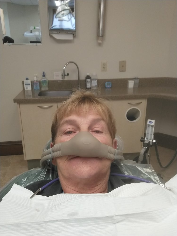 image of business Woodstock General & Implant Dentistry