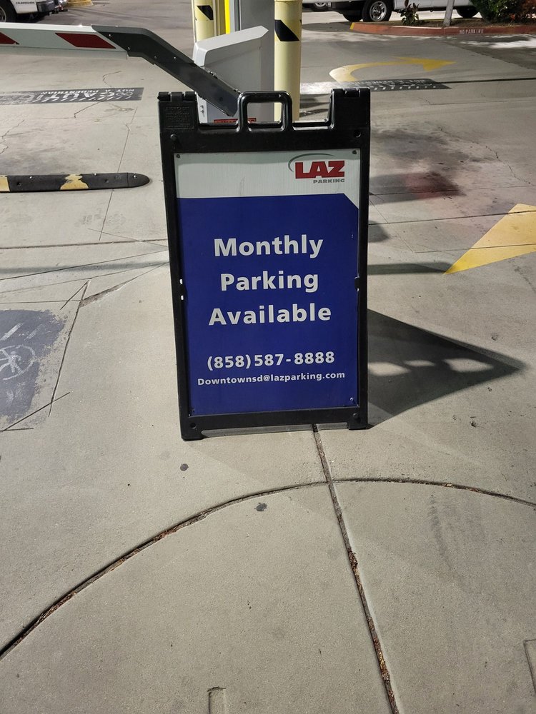 Tello's Parking