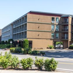 Best Western Plus Rivers Hotel 54 Photos 55 Reviews Hotels Photo Of Best Western Plus Rivers Hotel Oregon City Or United States