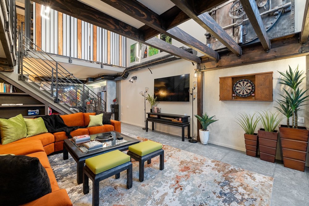 image of business Queen Baran Design