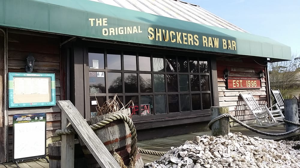 Shuckers Raw Bar 13 Photos & 46 Reviews Bars 300 N Kings Hwy