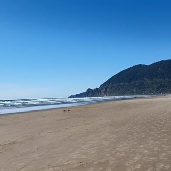 Manzanita Beach 58 Photos 38 Reviews Parks Or Yelp Photo Of Manzanita Beach Or United States Sunshine And Sand