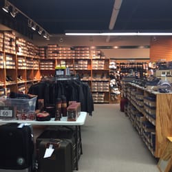 bass shoes stores near me