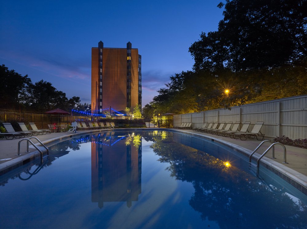 Hill House Apartments