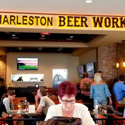 Charleston Beer Works 29 Photos 25 Reviews Sports Bars 5500 Photo Of Charleston Beer Works Sc United States
