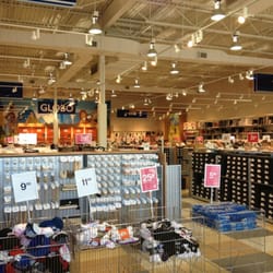 Globo Family Shoe Store - Shoe Stores - 2210 Bank Street, Ottawa, ON ... Photo of Globo Family Shoe Store - Ottawa, ON, Canada. Grand shopping floor