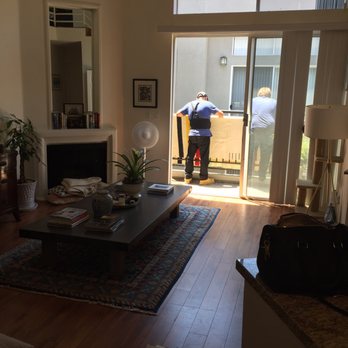 Lugg 36 Photos 48 Reviews Movers Florence Firestone Los Photo Of Lugg Los Angeles Ca United States Lifting Couch Over Balcony