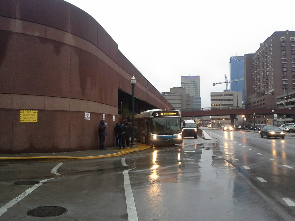 Lextran Transit Center Hub Public Transportation 220 E Vine St