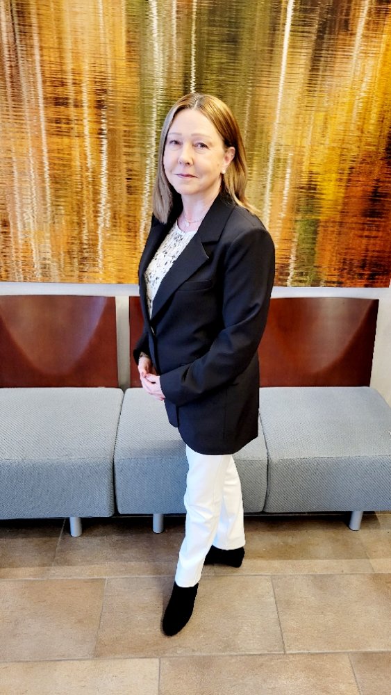 Carolyn Hawkins - Zach Taylor Real Estate