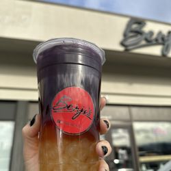 Benji's Bakery & Cafe photo