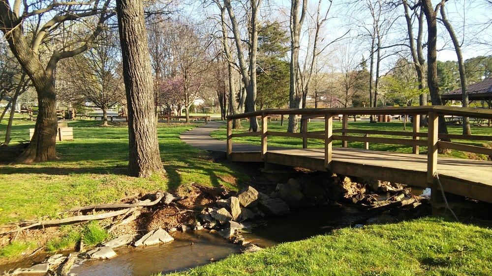 Best Parks & Playgrounds in Warrenton, VA Winnie