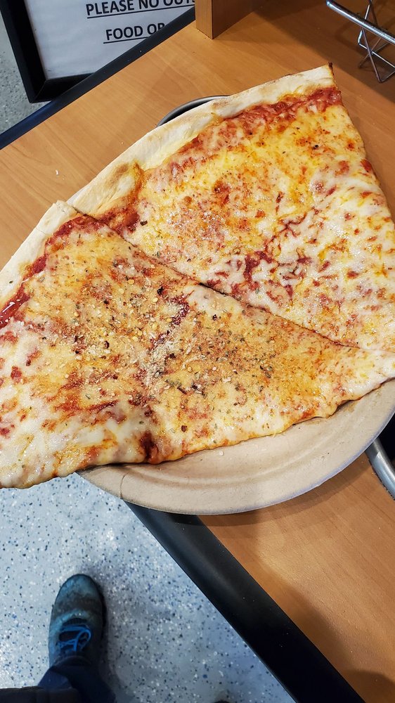 Pie's On Pizzeria