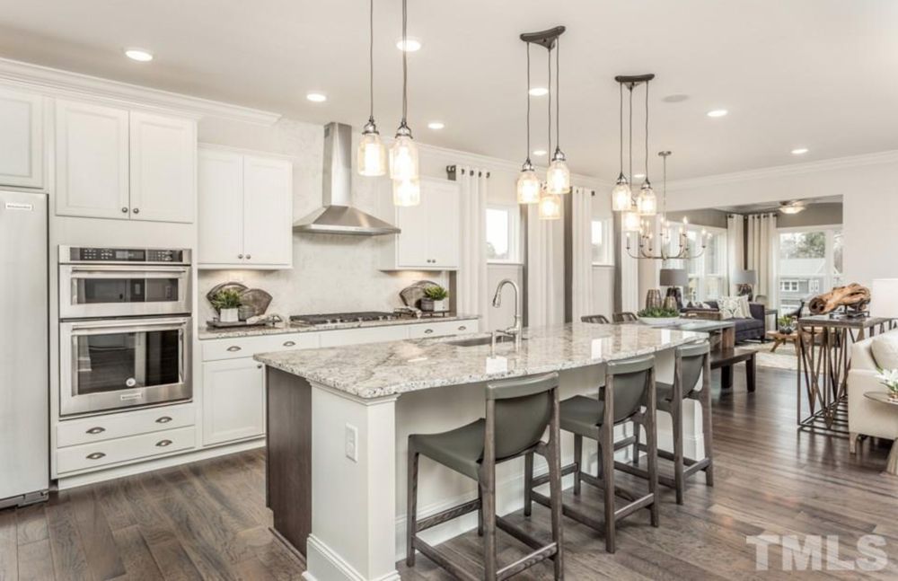 Courtney Dunstan At Nest Realty