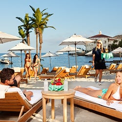 Descanso Beach Club 679 Photos 611 Reviews American New 1 Photo Of Descanso Beach Club Avalon Ca United States