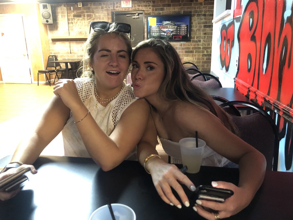 Paulies Pub and Grill