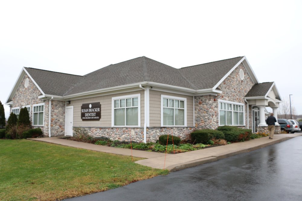 Susan Bracker, DDS Pediatric Dentists 1 Saredon Pl, Rochester, NY