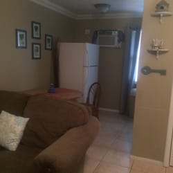 Sun Life Beach Hotel Hotels 1225 S Mccall Rd Englewood Fl Photo Of Sun Life Beach Hotel Englewood Fl United States Living Room