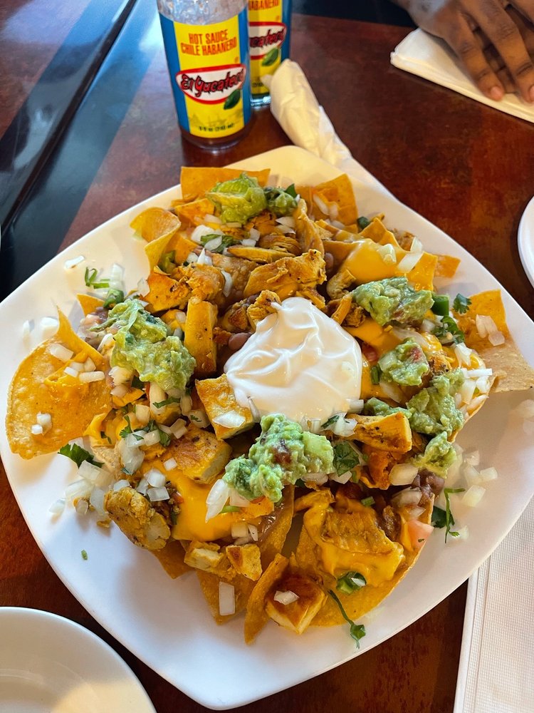 El Paraiso Restaurants & Bakery