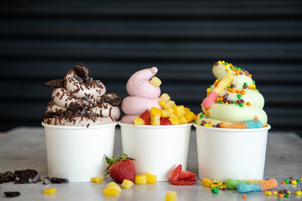 32 Below Frozen Yogurt & More