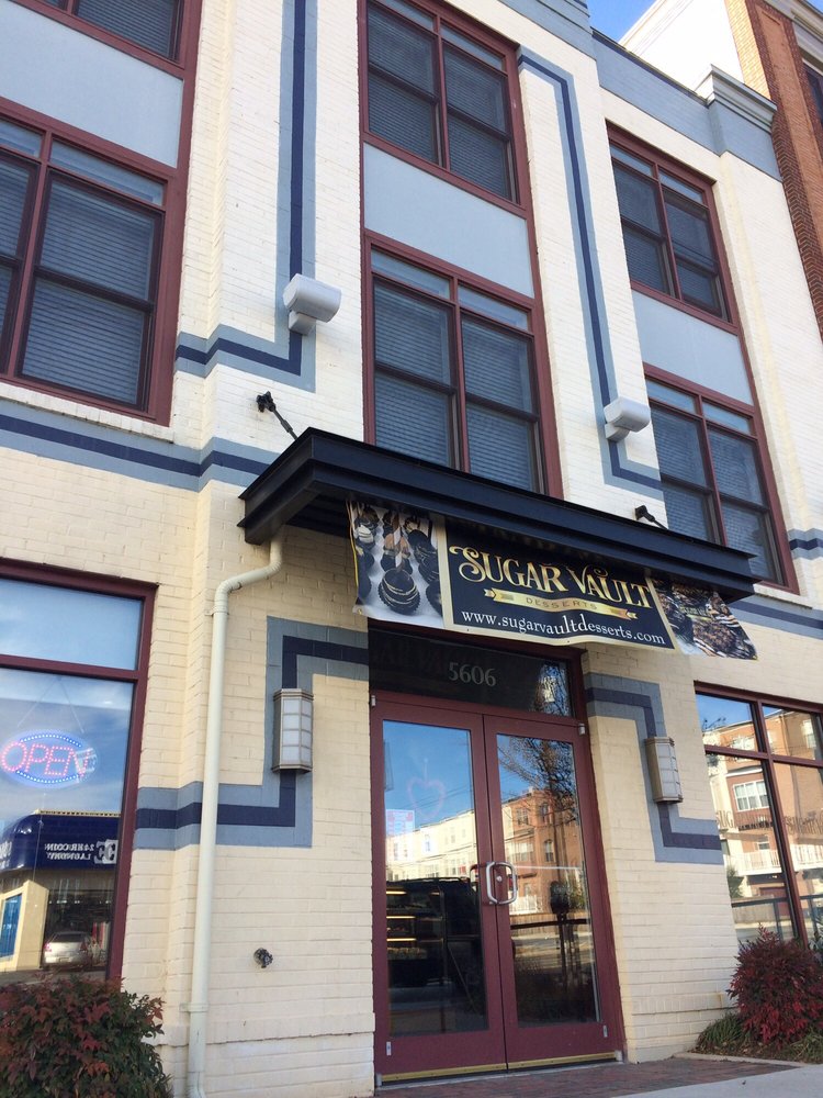 Sugar Vault Desserts 20 Photos Cupcakes 5606 Baltimore Ave