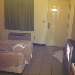 Sunnyside Inn Hotels 174 Lake St Bridgeport Ct Phone Number Photo Of Sunnyside Inn Bridgeport Ct United States