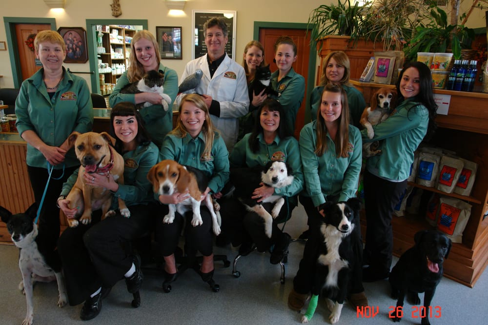 All Creatures Animal Hospital & Bird Clinic Veterinarians 1380 Northcrest Dr, Crescent City