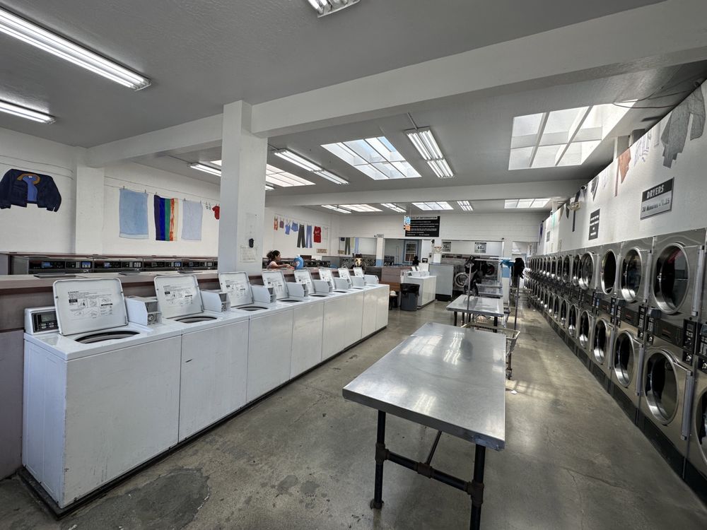Burlingame Laundromat