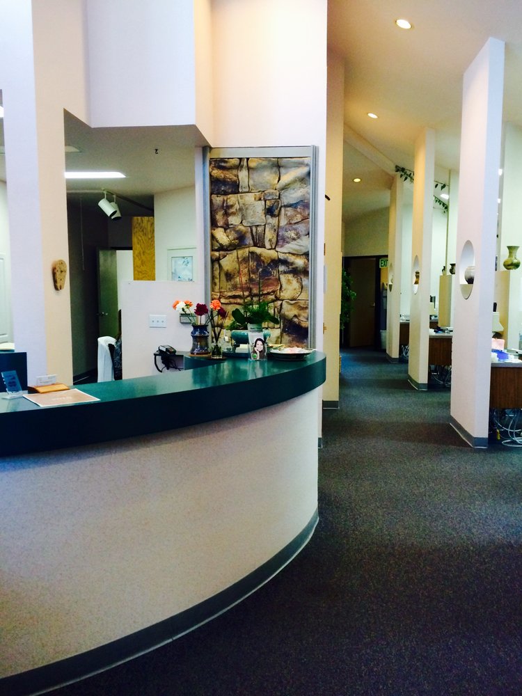 image of business Mercedes Roberts, DDS