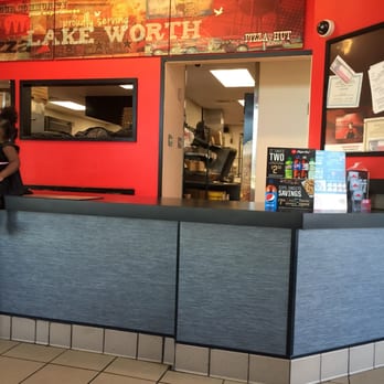 Restaurants Lake Worth Tx Best Pizza Hut 13 Reviews 6504 Lake Worth Blvd Far West Restaurants In Tx
