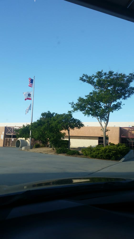 Desert Willow School Elementary Schools 36555 Sunny Ln, Palmdale