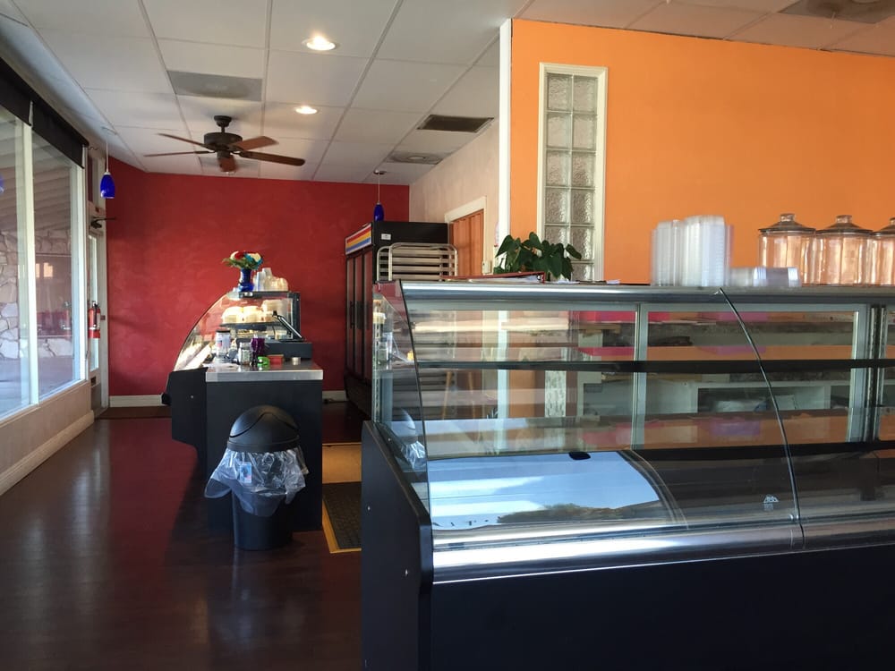 Sweet Palette Bakery 33 Photos & 33 Reviews Bakeries 701 N Irwin, Hanford, CA Phone