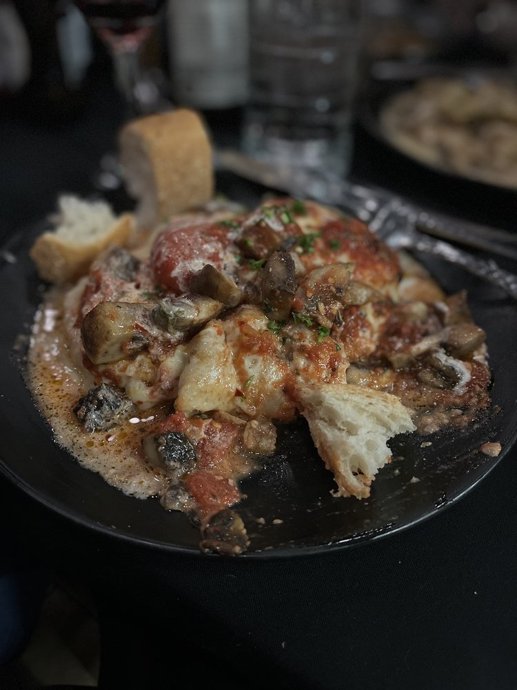 Storms Restaurant & Byob