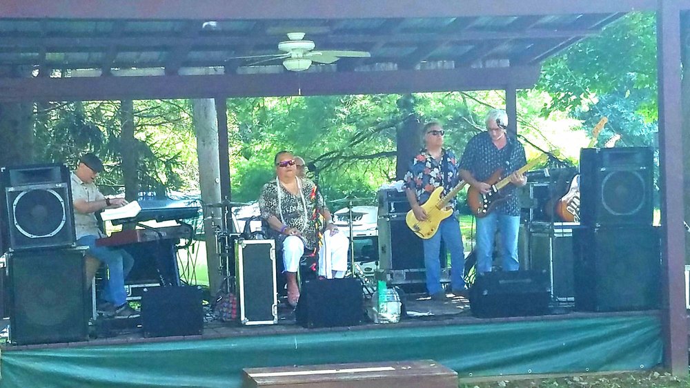 Boston Waterfront Restaurant & Lounge Cajun/Creole 2422 Saint David